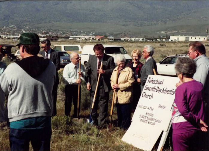 Tehachapi members and leaders gather for the groundbreaking.